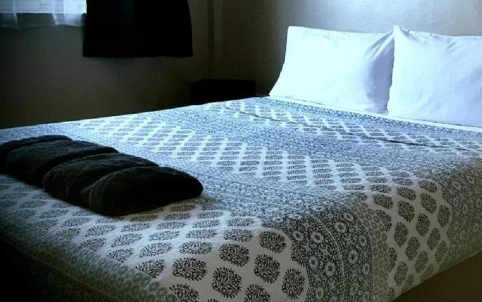 تيمارو Aaron Court Motel المظهر الخارجي الصورة